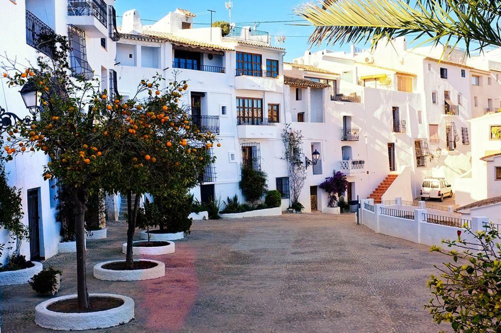 فيلا Altea Town House Deluxe Sea View المظهر الخارجي الصورة